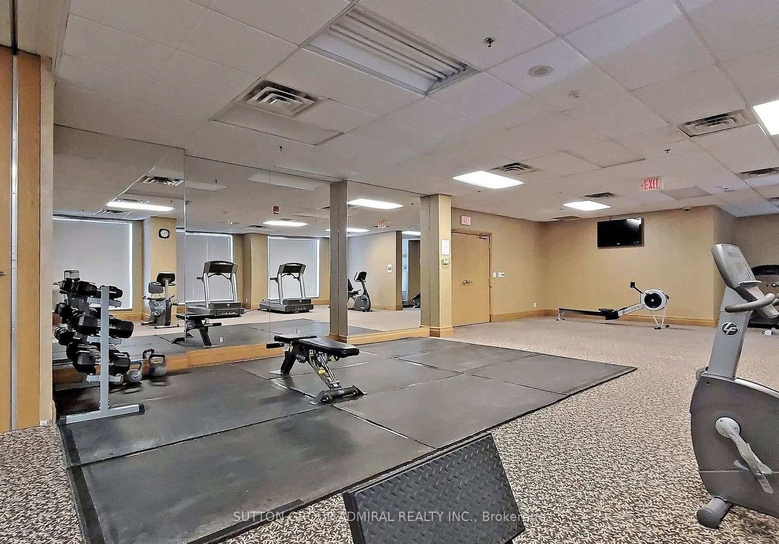 185 Oneida Crescent • #911 • Richmond Hill, ON photo 23