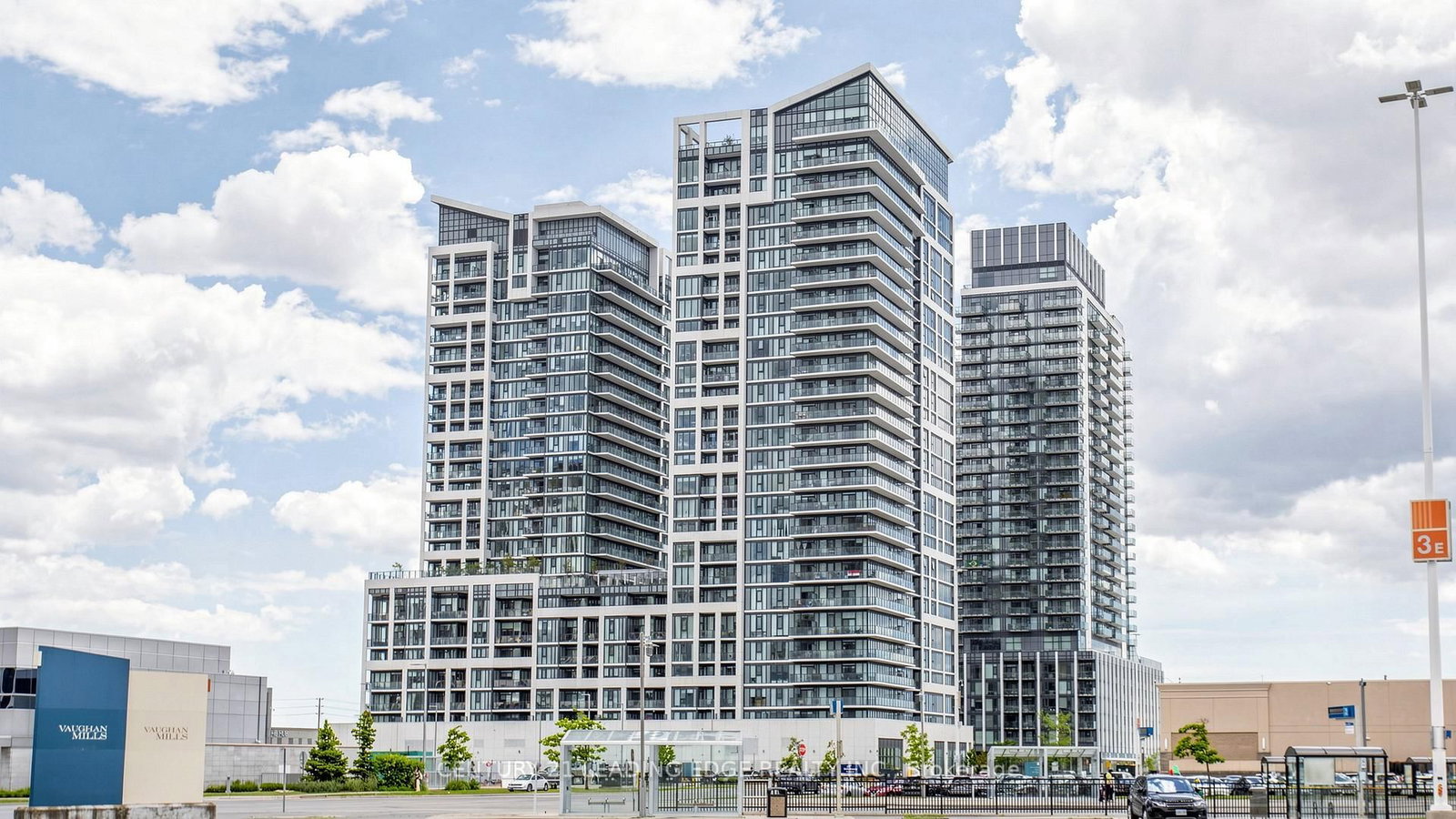Condo for sale at 1421-9000 JANE Street, Vaughan, Ontario, L4K 0M6 - Vellore Village - MLS: N13542140