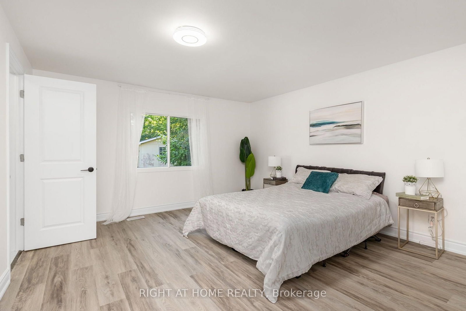 51 Lakeside Drive • Innisfil, ON photo 13