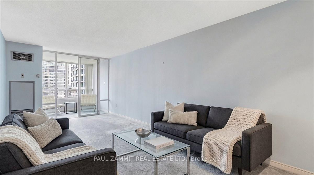 7250 Yonge Street • #911 • Vaughan, ON photo 11