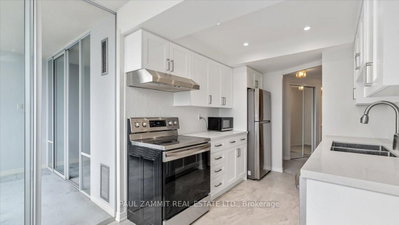 7250 Yonge Street • #911 • Vaughan, ON photo 8