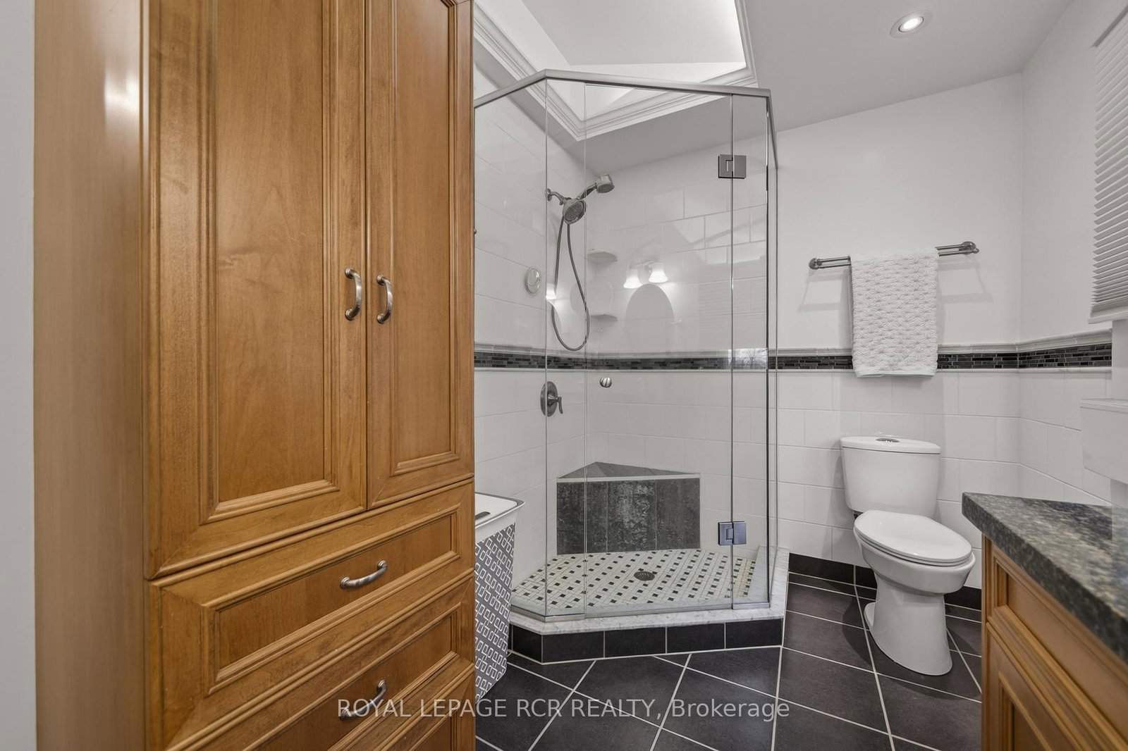 16365 Bathurst St, Newmarket, view 30
