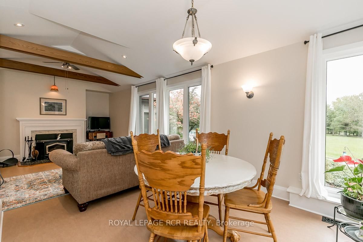 16365 Bathurst St, Newmarket, view 37