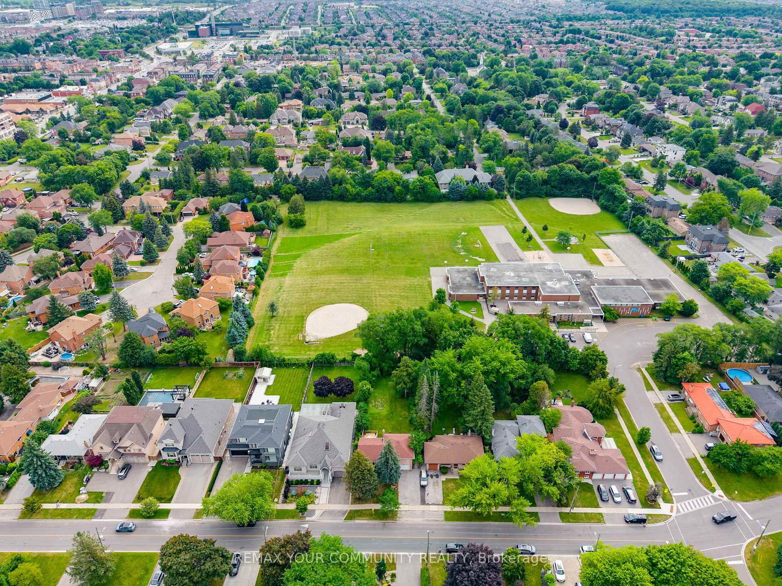 35 Netherford Road • Vaughan, ON photo 10