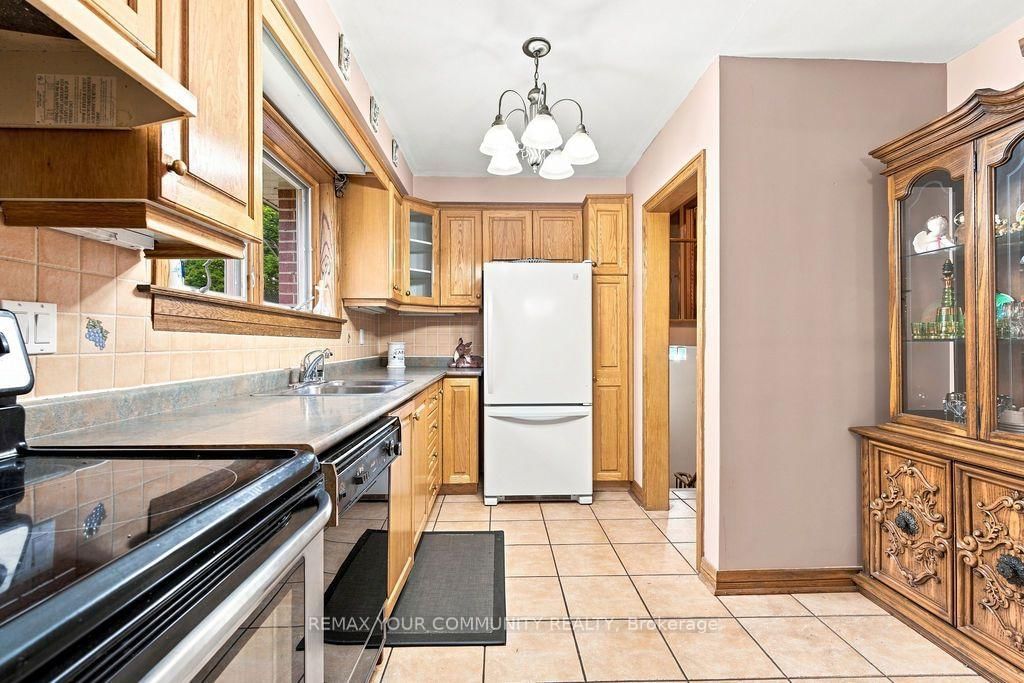 35 Netherford Road • Vaughan, ON photo 31