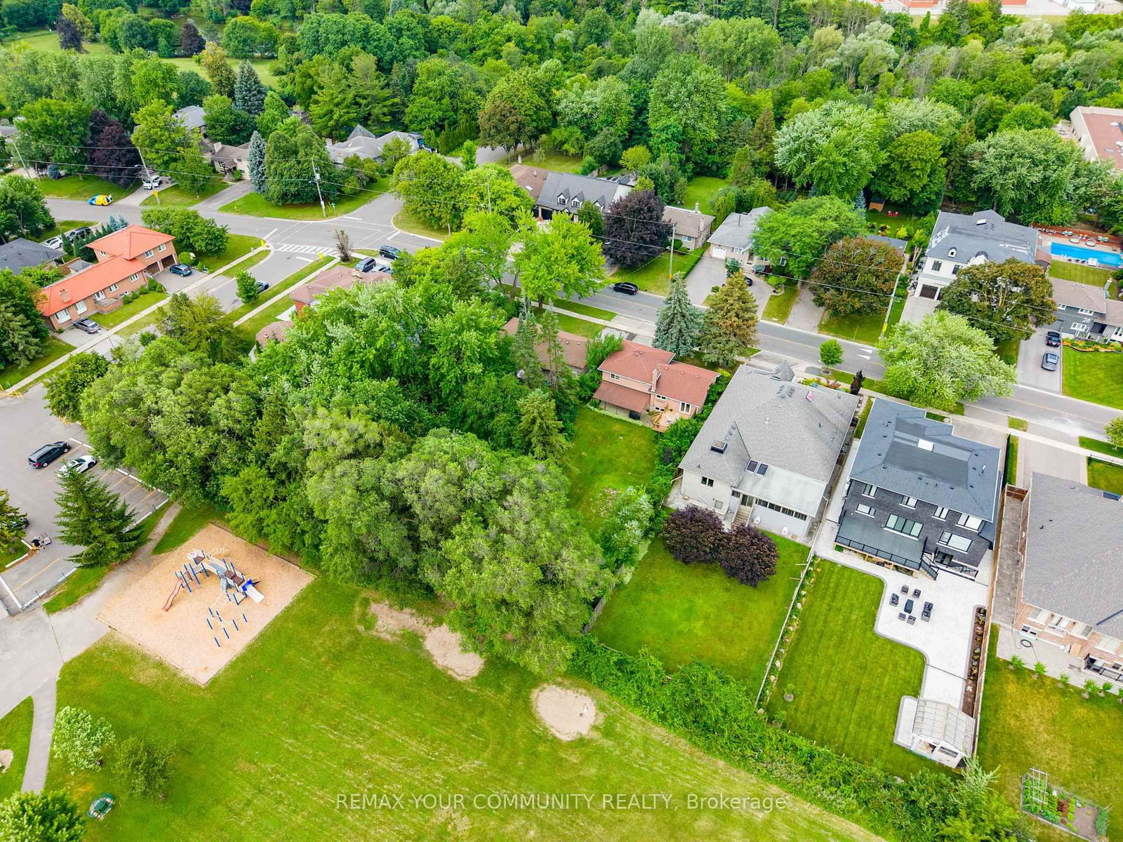 35 Netherford Road • Vaughan, ON photo 6
