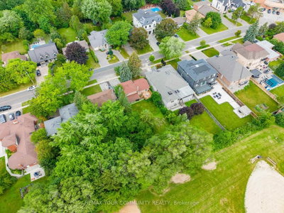 35 Netherford Road • Vaughan, ON photo 8