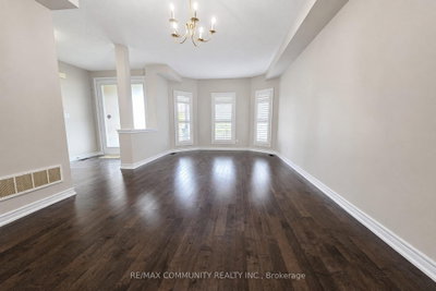 1423 Lormel Gate Avenue — photo 3