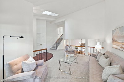 84 Kings College Road — photo 6