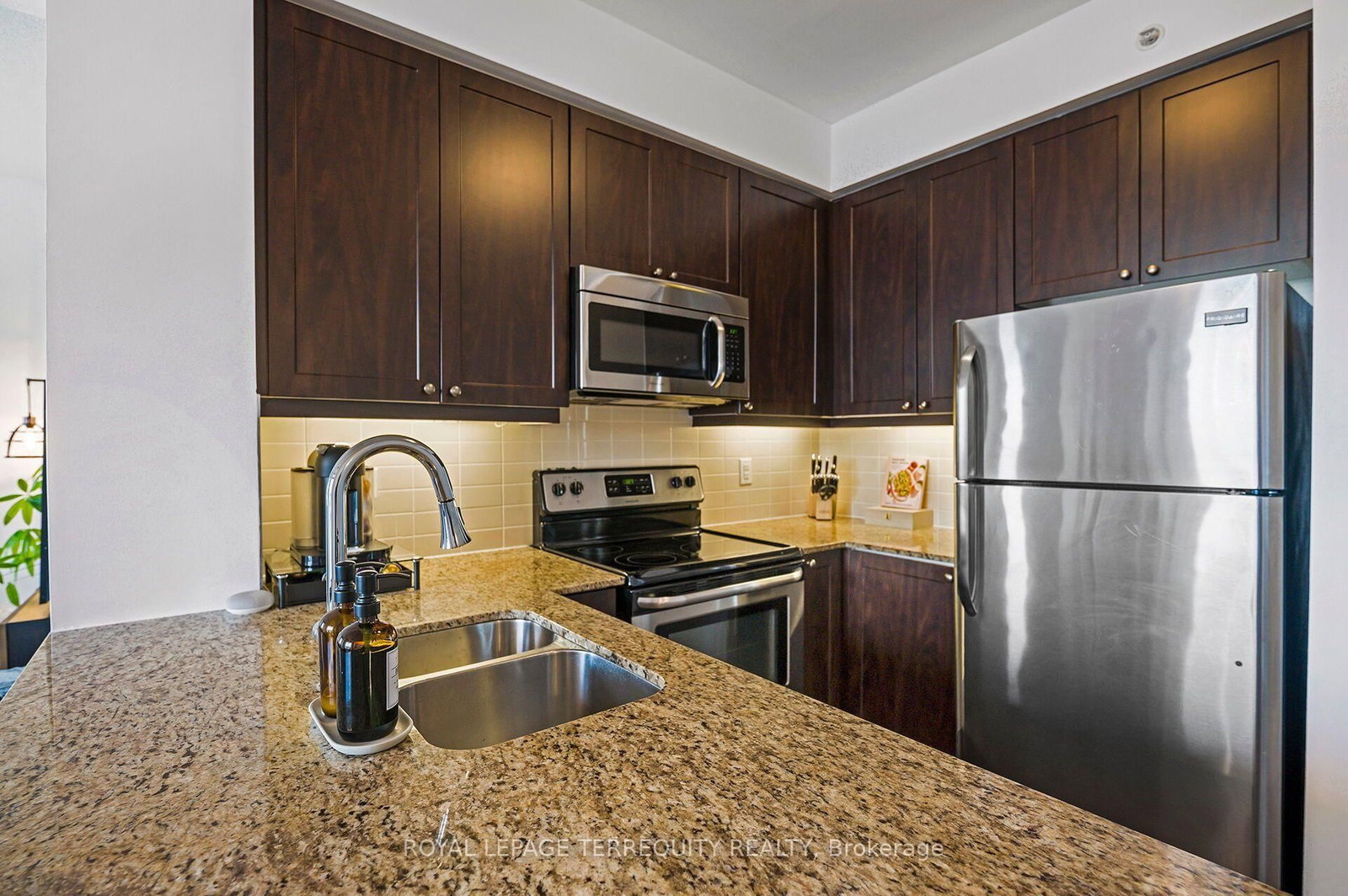 12 Woodstream Boulevard • #709 • Vaughan, ON photo 7