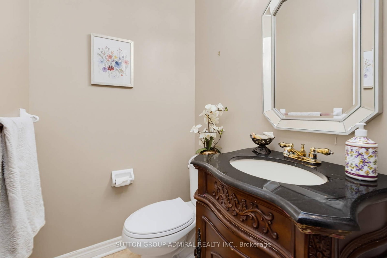 27 Pine Hollow Crescent • Vaughan, ON photo 15