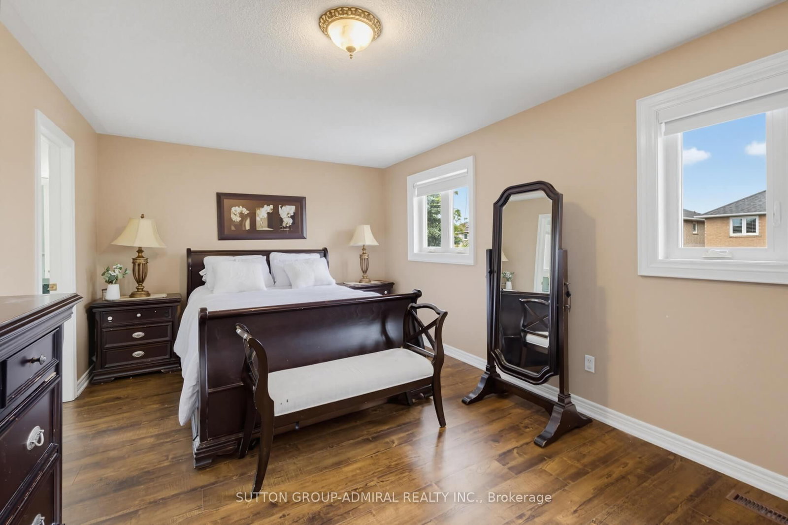 27 Pine Hollow Crescent • Vaughan, ON photo 17