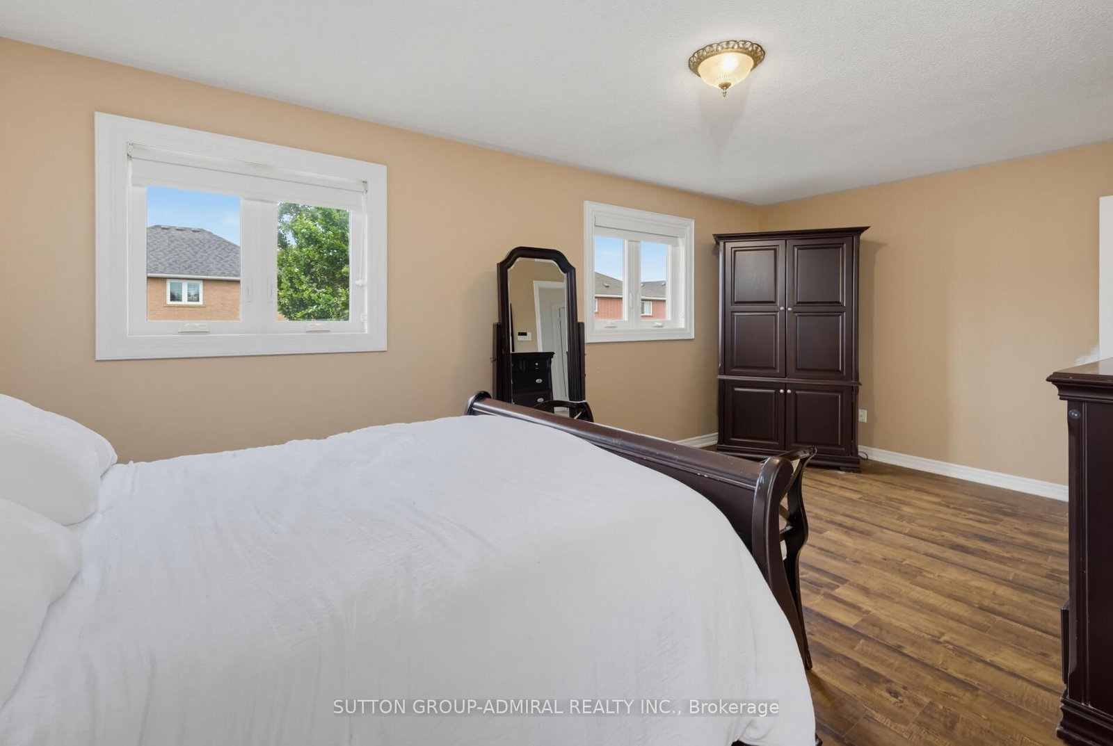 27 Pine Hollow Crescent • Vaughan, ON photo 18