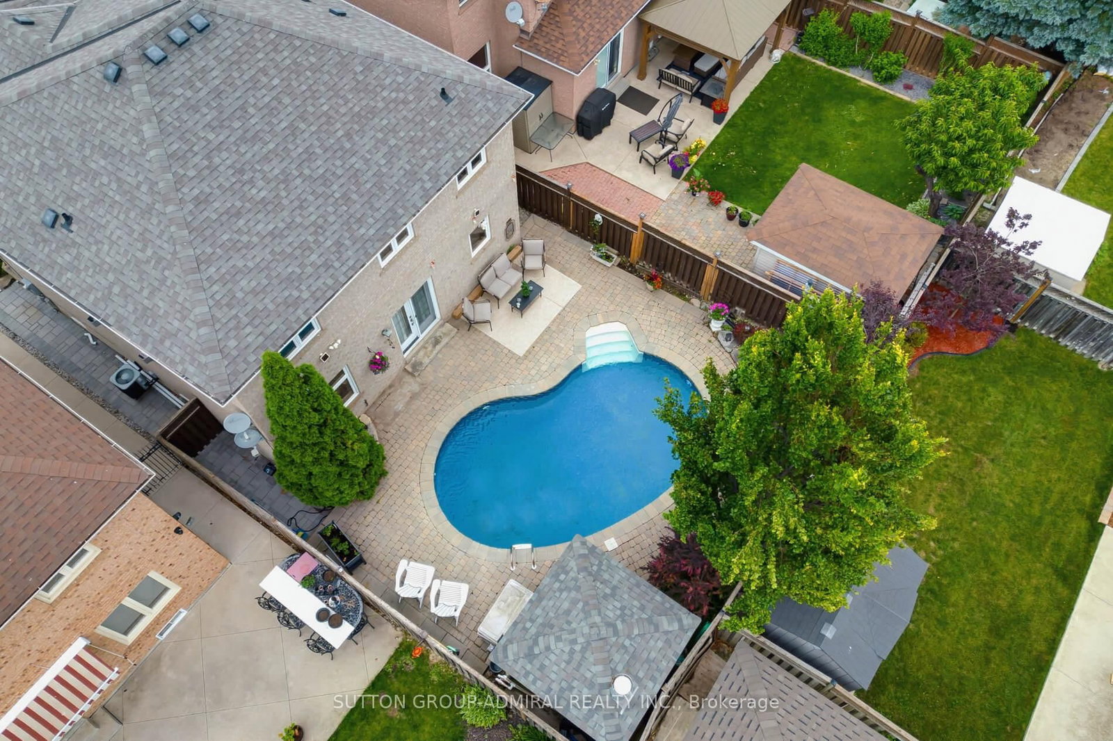 27 Pine Hollow Crescent • Vaughan, ON photo 31