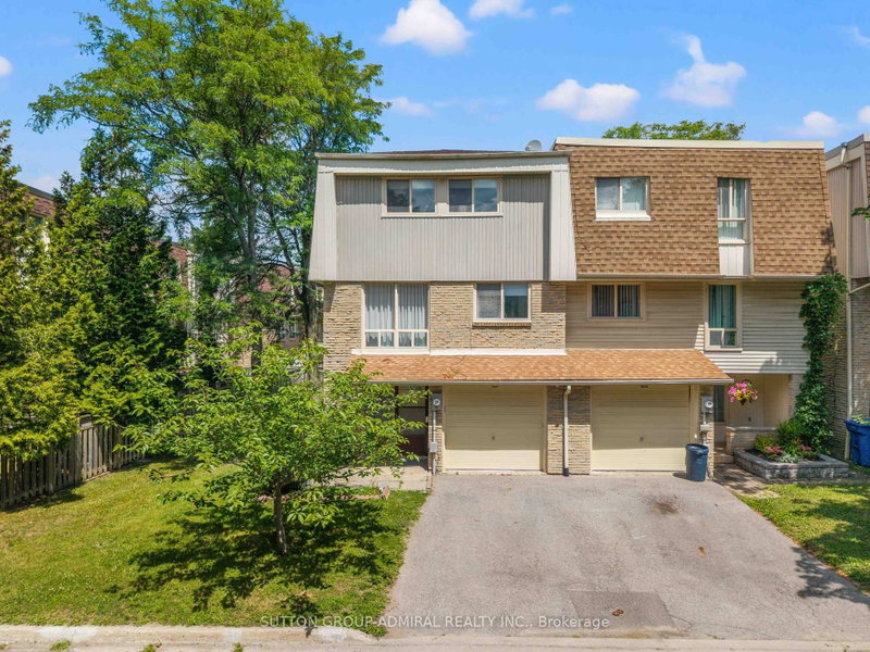 7 - 45 Poplar Crescent N