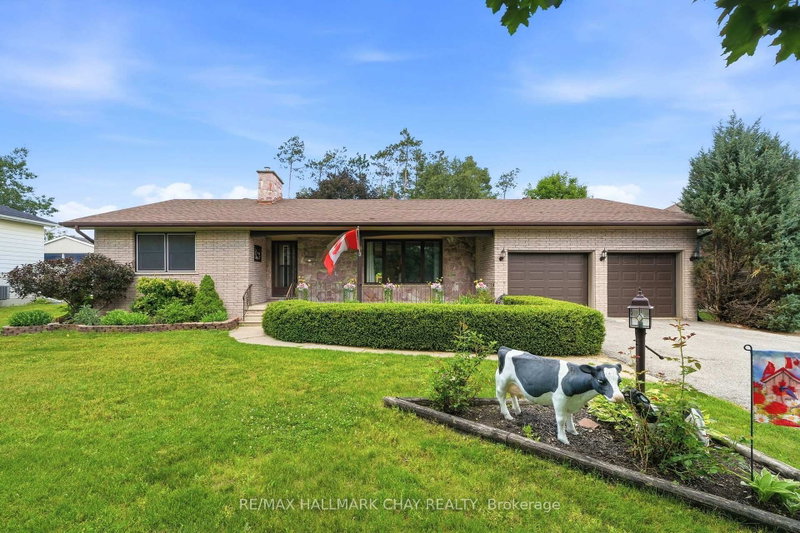 14 Douglas Drive