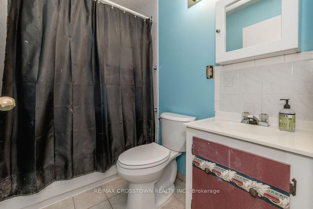 2237 25th Side Road • Innisfil, ON photo 18