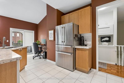 7 Thomas Bales Drive • Markham, ON photo 6