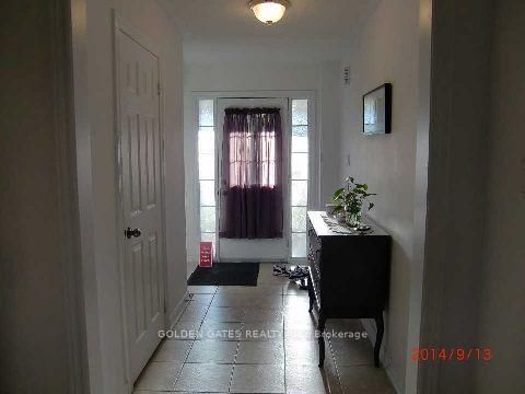 63 Crestbank Court