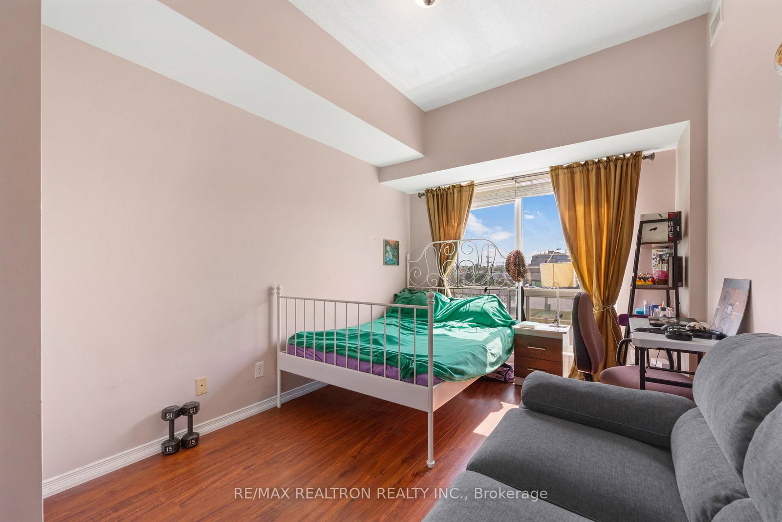 1 Maison Parc Court • #402 • Vaughan, ON photo 16