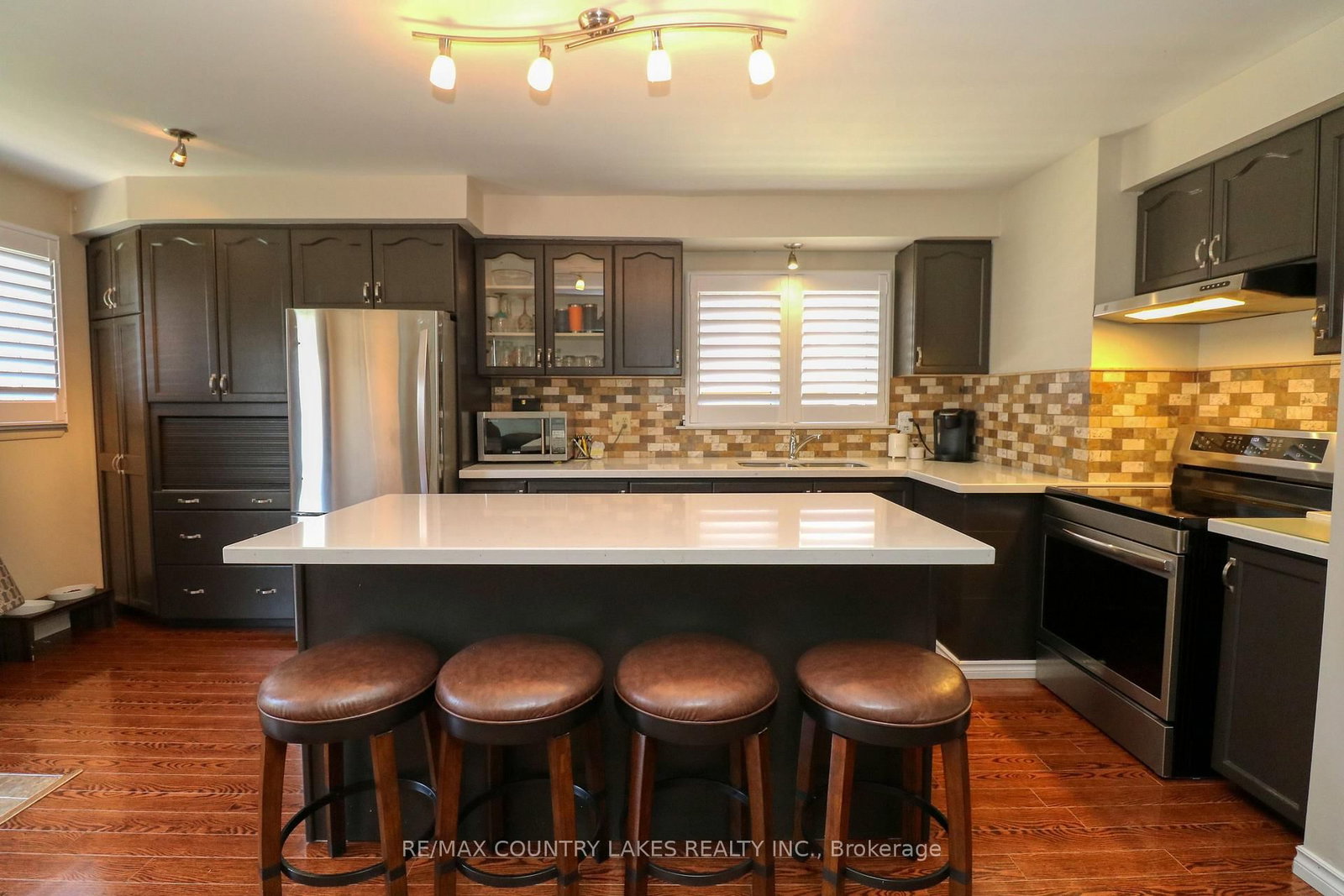 110 Seventh Street • Brock, ON photo 5