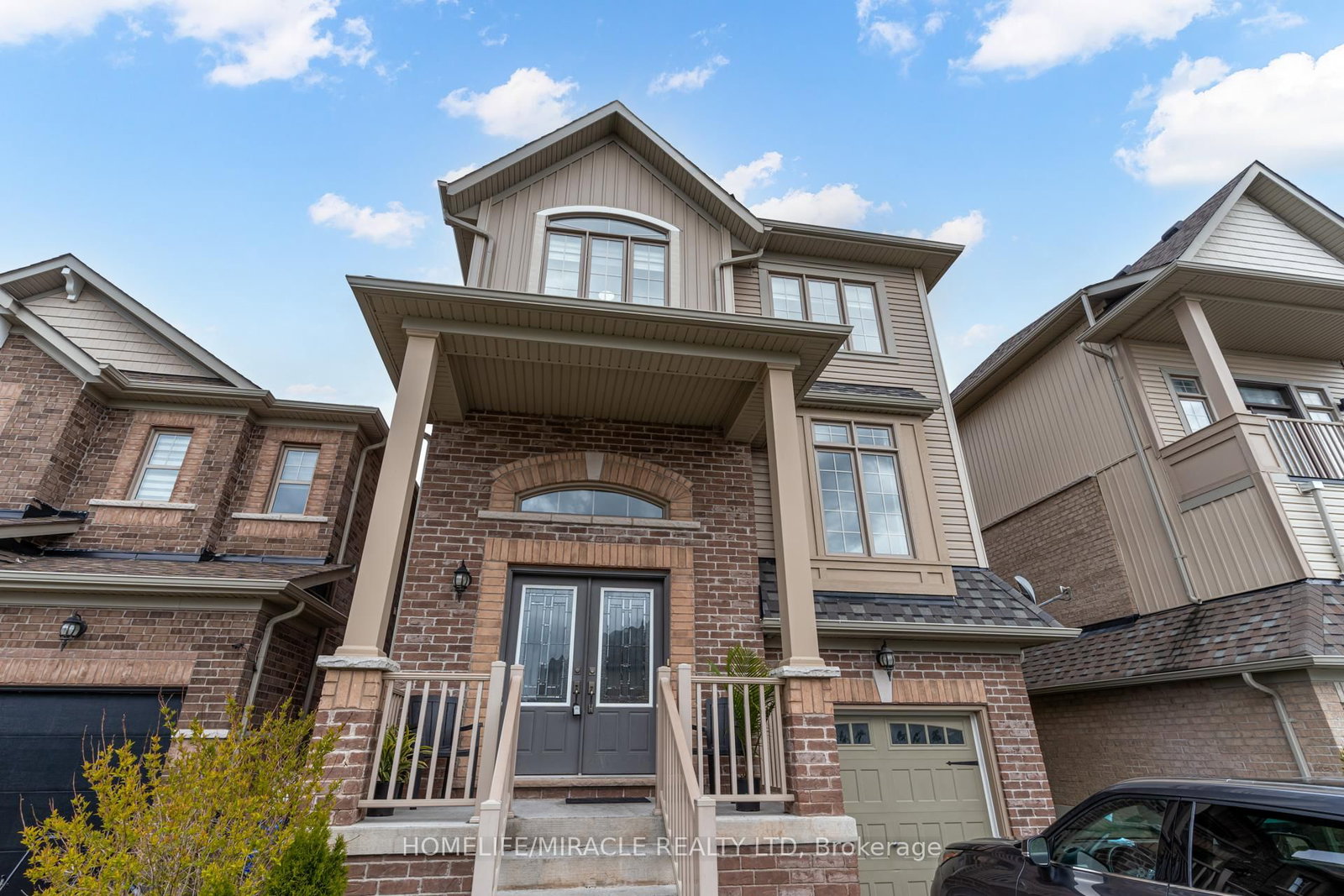 81 Willoughby Way • New Tecumseth, ON photo 3