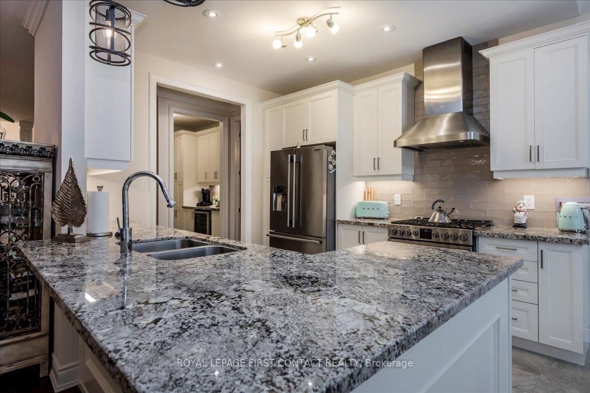 222 Ridge Way • New Tecumseth, ON photo 18