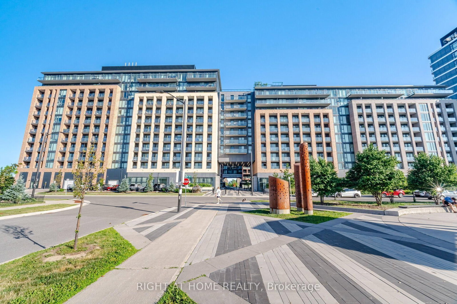 Condo for lease at 714-100 Eagle Rock Way, Vaughan, Ontario, L6A 5B9 - Rural Vaughan - MLS: N13546440
