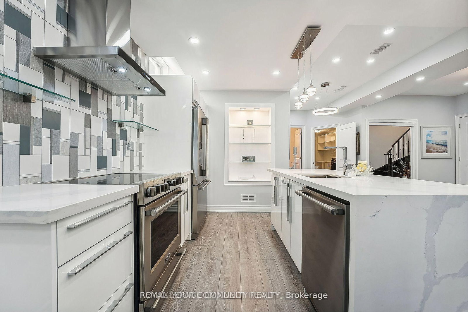 336 Farrell Rd, Vaughan, view 17