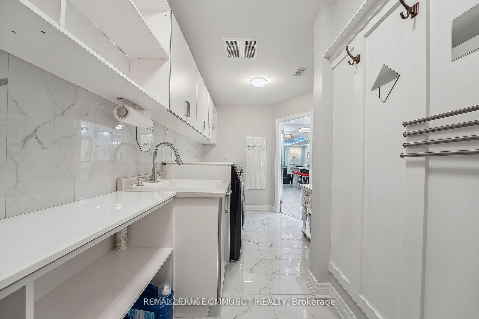 336 Farrell Rd, Vaughan, view 22