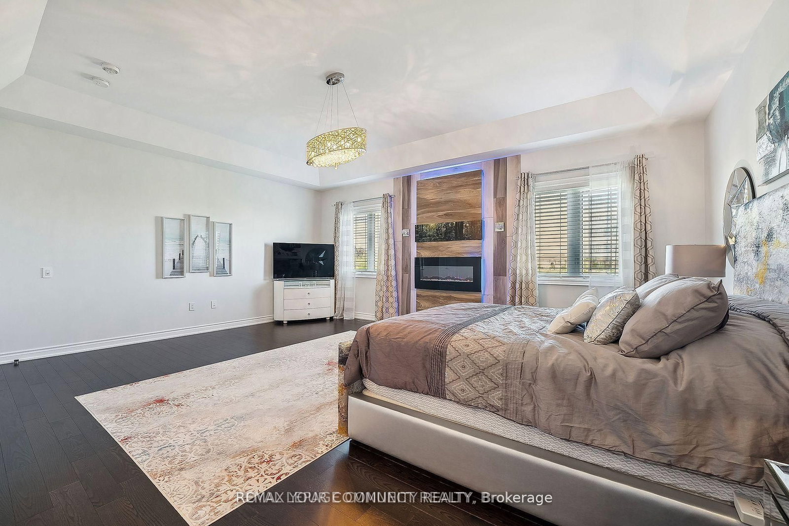 336 Farrell Rd, Vaughan, view 25