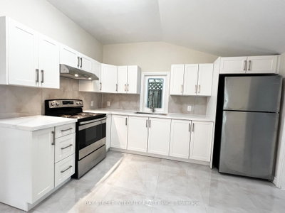 29 Balson Boulevard • Whitchurch-Stouffville, ON photo 8