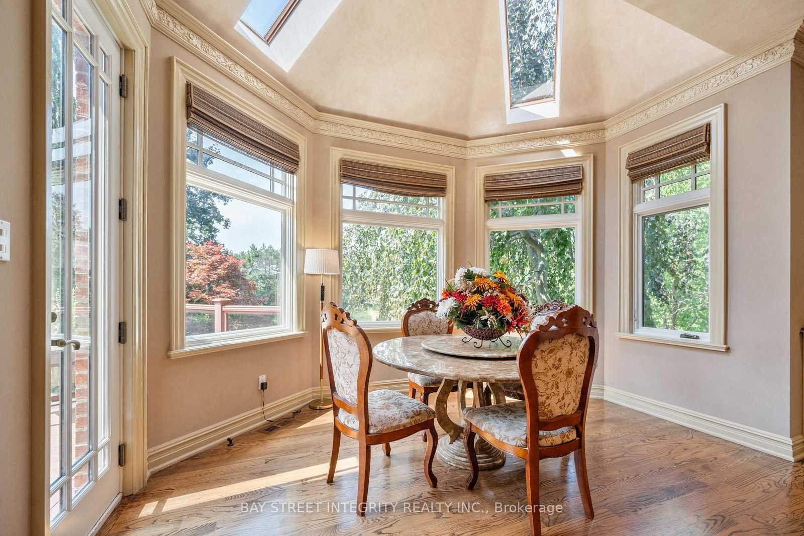 12 Alm Crt, Aurora, view 10