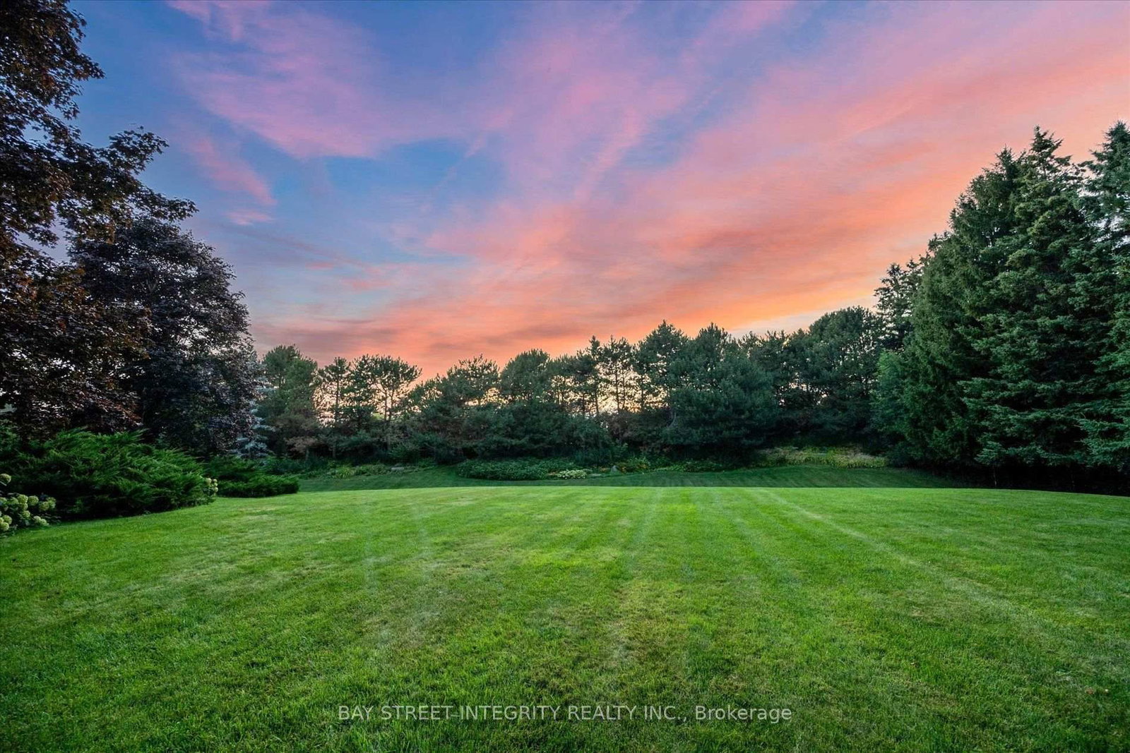 12 Alm Crt, Aurora, view 36