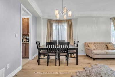 7 Gamble Glen Crescent — photo 6