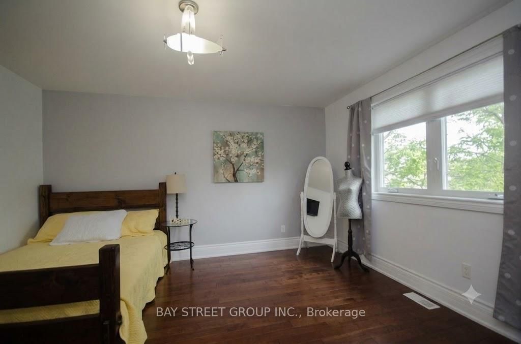 133 Riveredge Drive • Georgina, ON photo 11