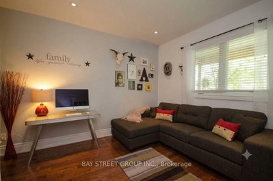 133 Riveredge Drive • Georgina, ON photo 7