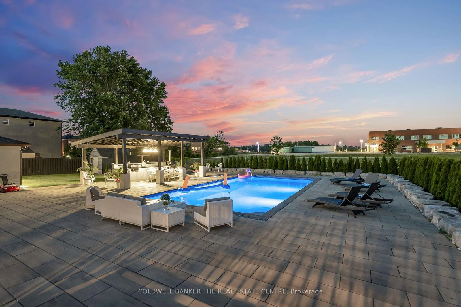 683 Simcoe Road • Bradford West Gwillimbury, ON photo 24