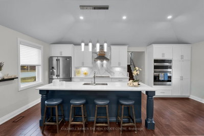 683 Simcoe Road • Bradford West Gwillimbury, ON photo 8