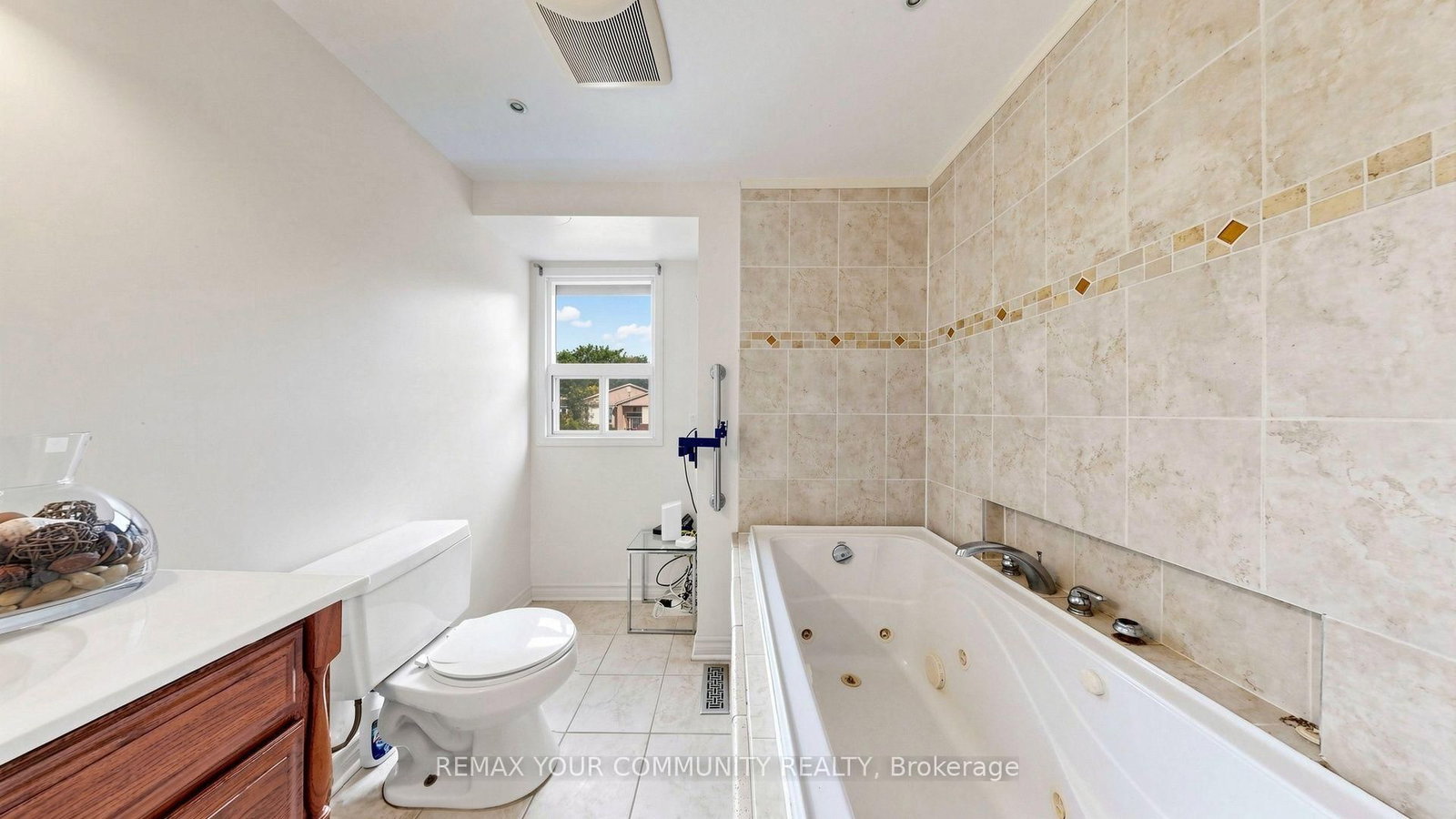 276 Currey Crescent • Newmarket, ON photo 31