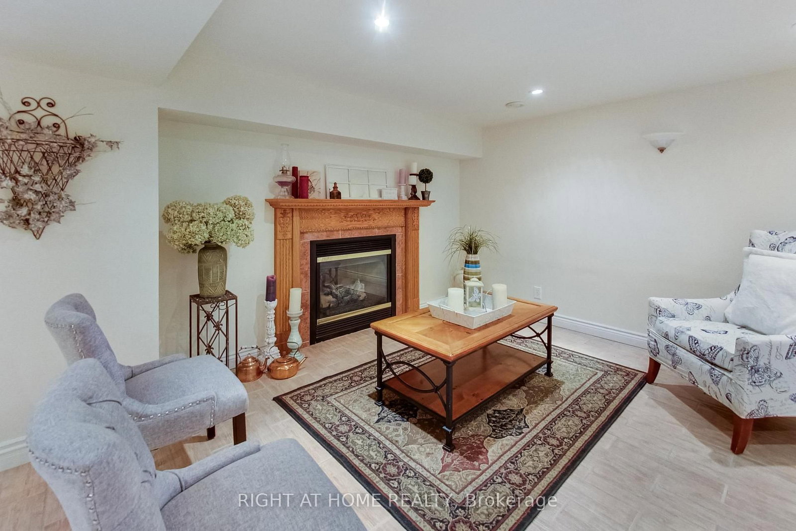41 Bloomfield Trail • Richmond Hill, ON photo 43