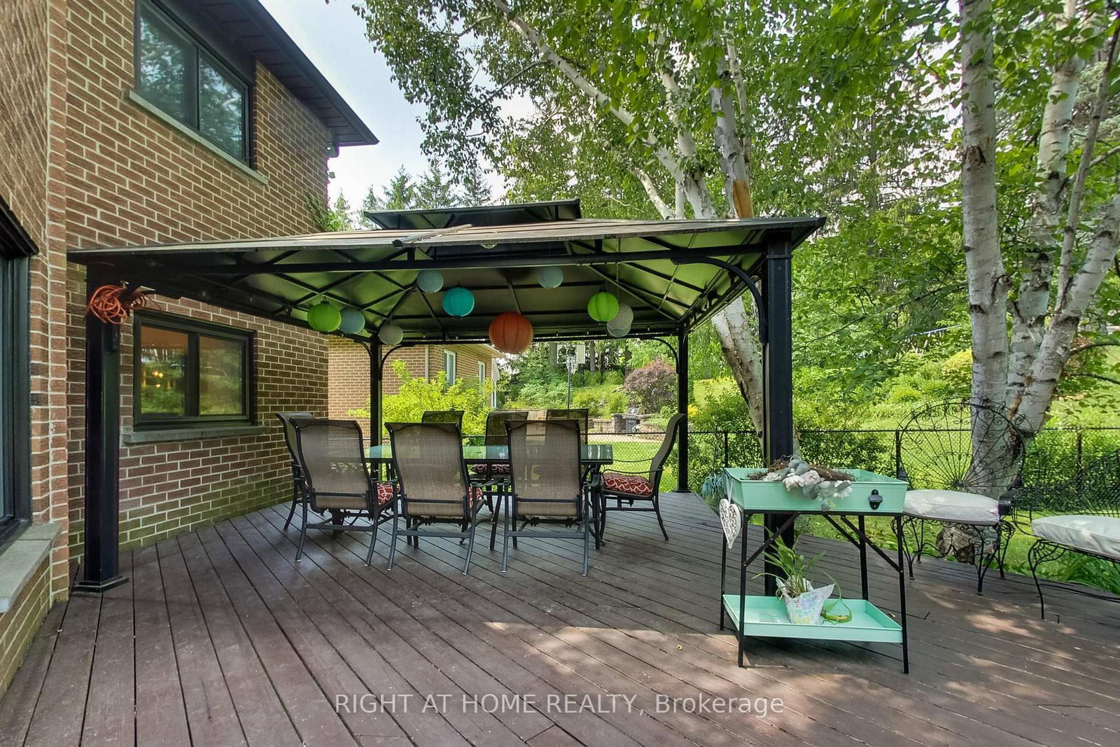 41 Bloomfield Trail • Richmond Hill, ON photo 6