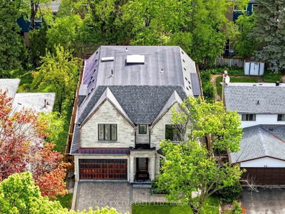 64 SUMMERFELDT Crescent • Markham, ON photo 4