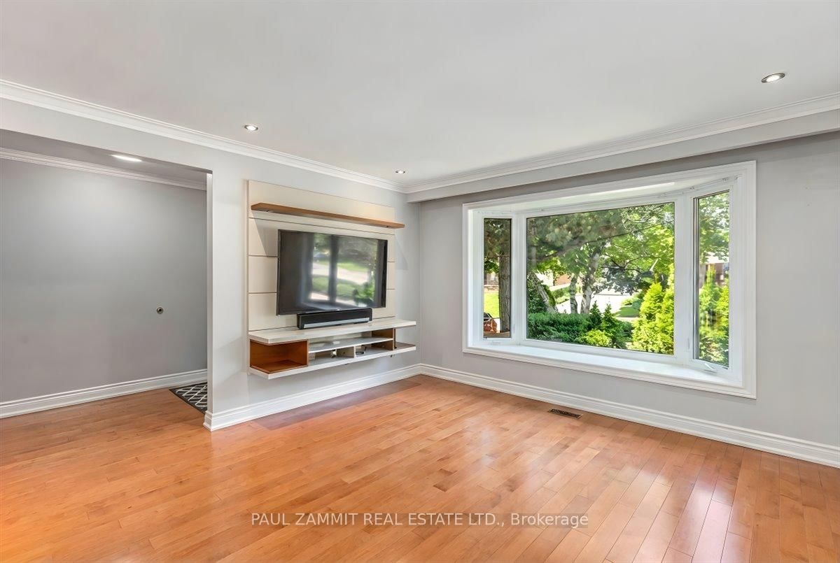 47 Ladyslipper Court • Markham, ON photo 6