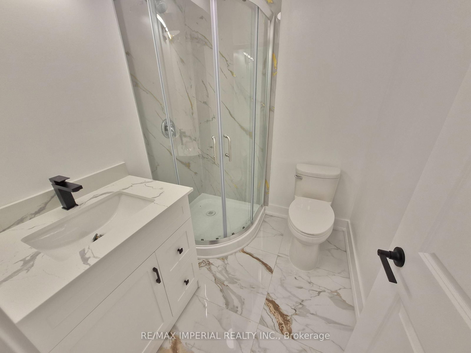 191 Avenue Road • Richmond Hill, ON photo 38