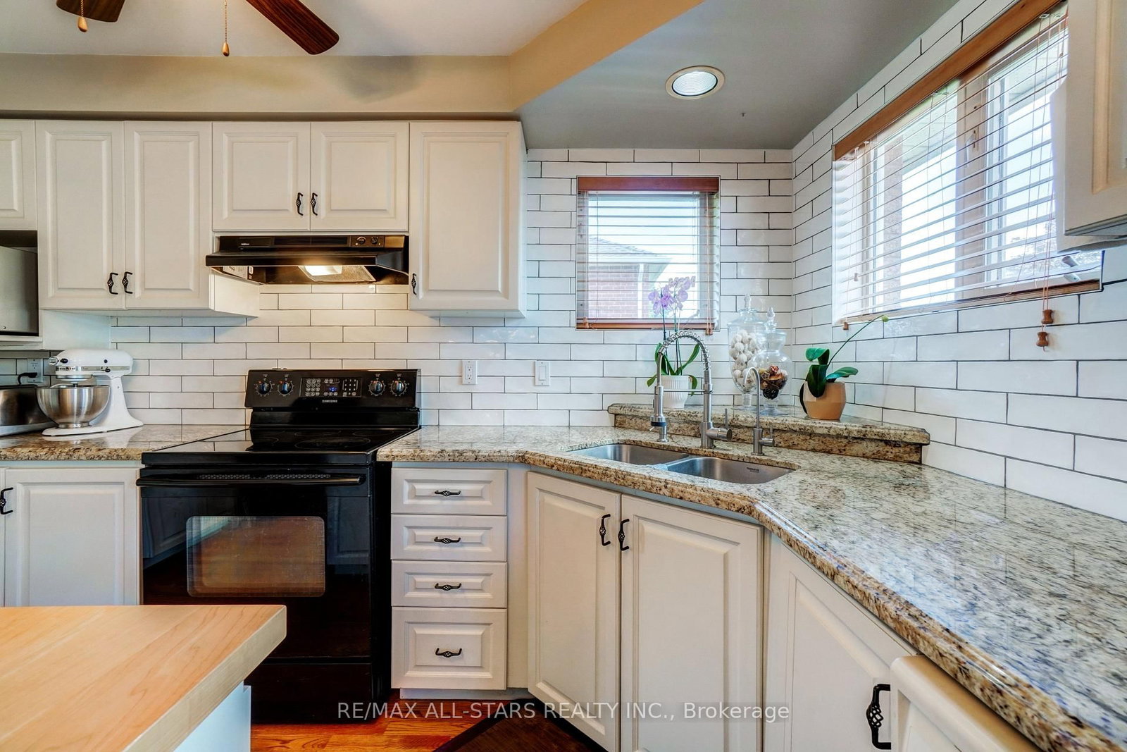 29 Fourth Avenue N • Uxbridge, ON photo 14