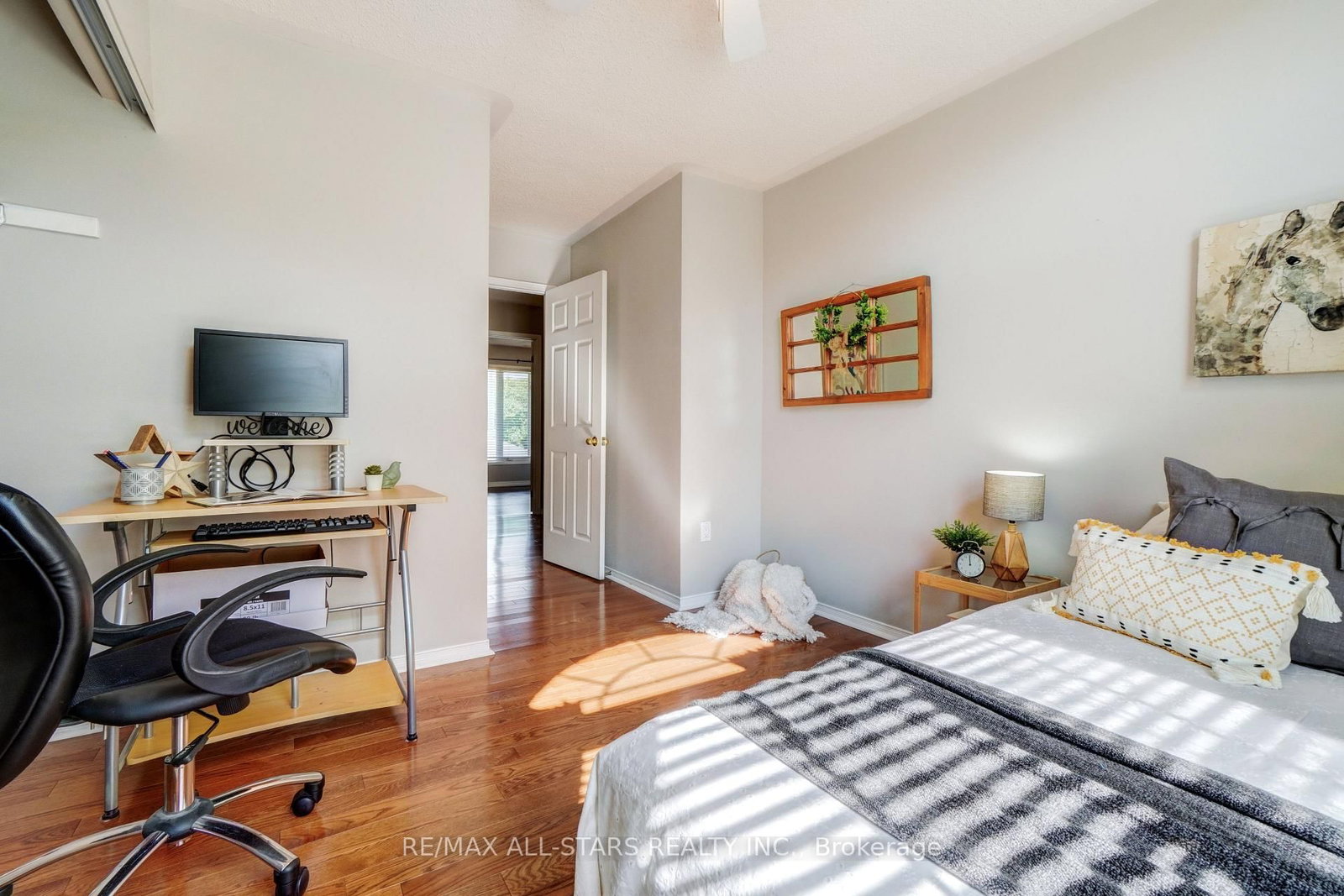 29 Fourth Avenue N • Uxbridge, ON photo 23
