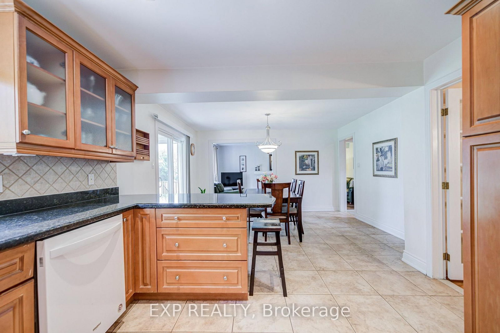 46 Eden Avenue • Markham, ON photo 13