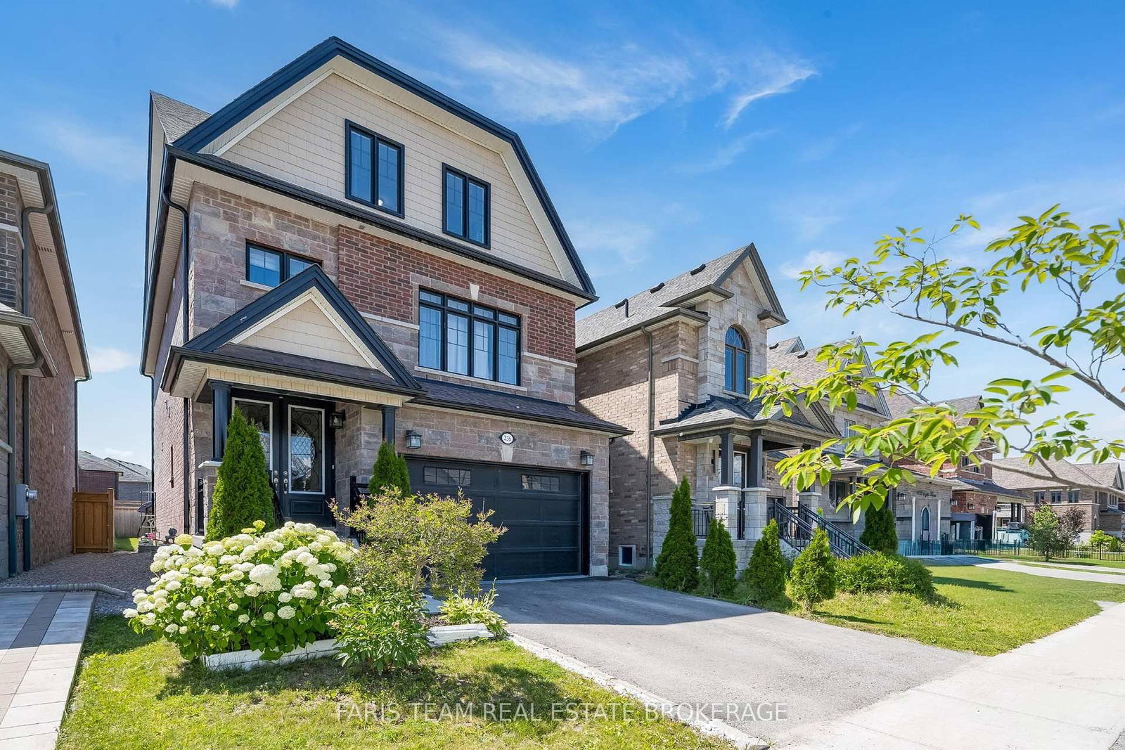 236 Eighth Avenue • New Tecumseth, ON photo 3