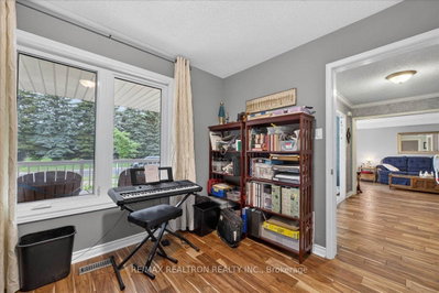 2767 Shering Crescent • Innisfil, ON photo 8